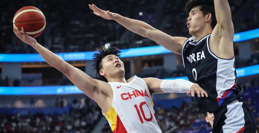 胡金秋一觉醒来，收到两个消息

一个是好消息，另一个也是好消息

第一个