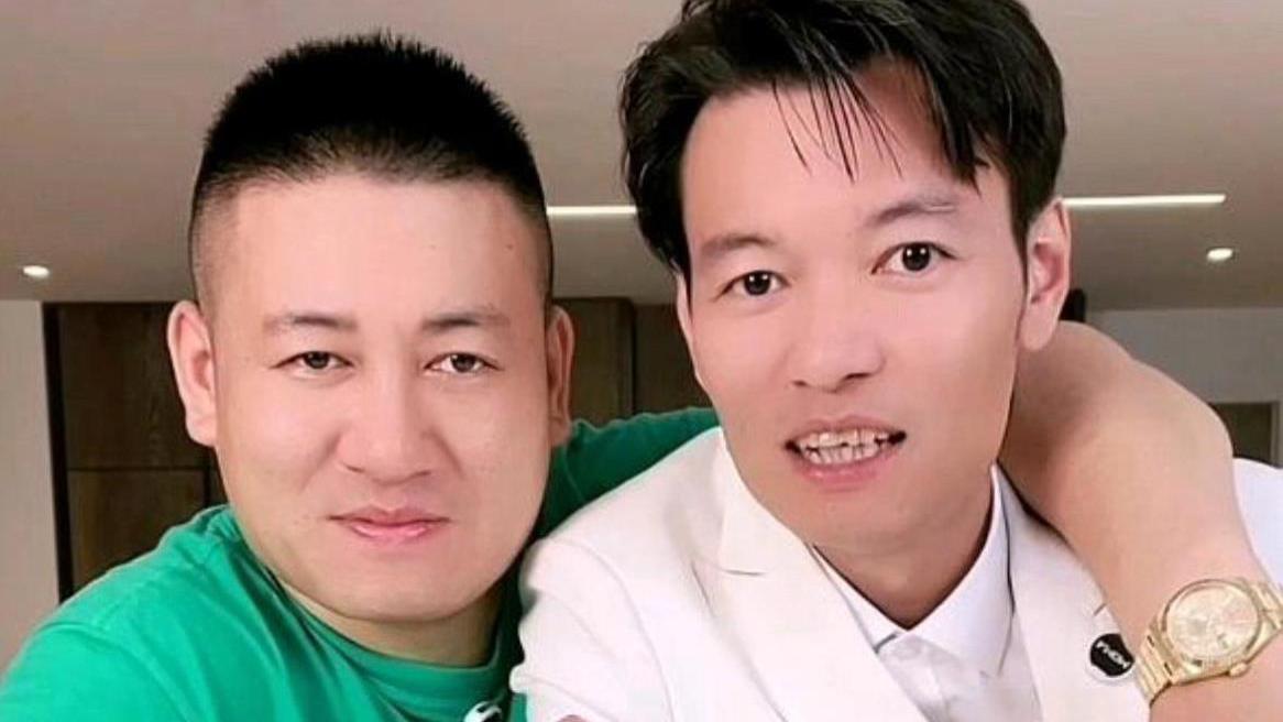 曝网红大美丽移民新西兰！父亲老把头偷偷抹眼泪，知情者揭秘缘由