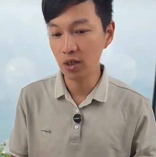 终于明白小曾哥当初为何，在菲利流量最大时选择退出做实体，如今看来他真的是有先见之