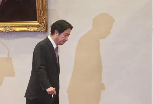 赖清德死不悔改宣示“一要三不”！大罢免31：0输到脱裤后，赖清德公开谈话回应“要