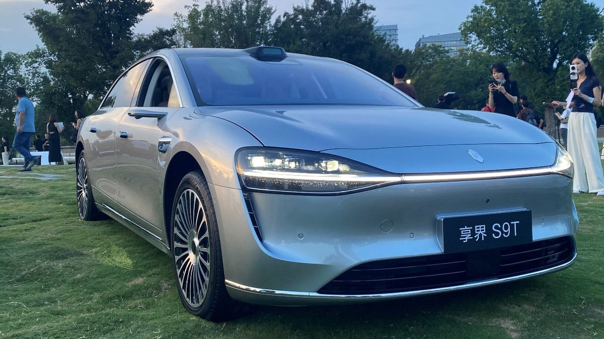 静可舒适通勤，动可户外露营，享界S9T适配家庭全场景需求！