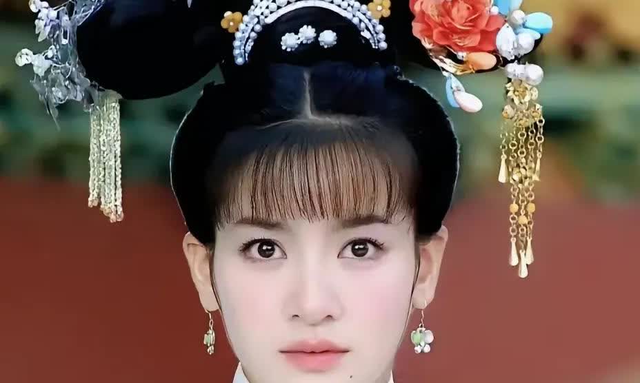 所有浪姐一觉醒来都天塌了
资本推举的王蓉被骂的最惨
李晟赢麻了
当年的零零