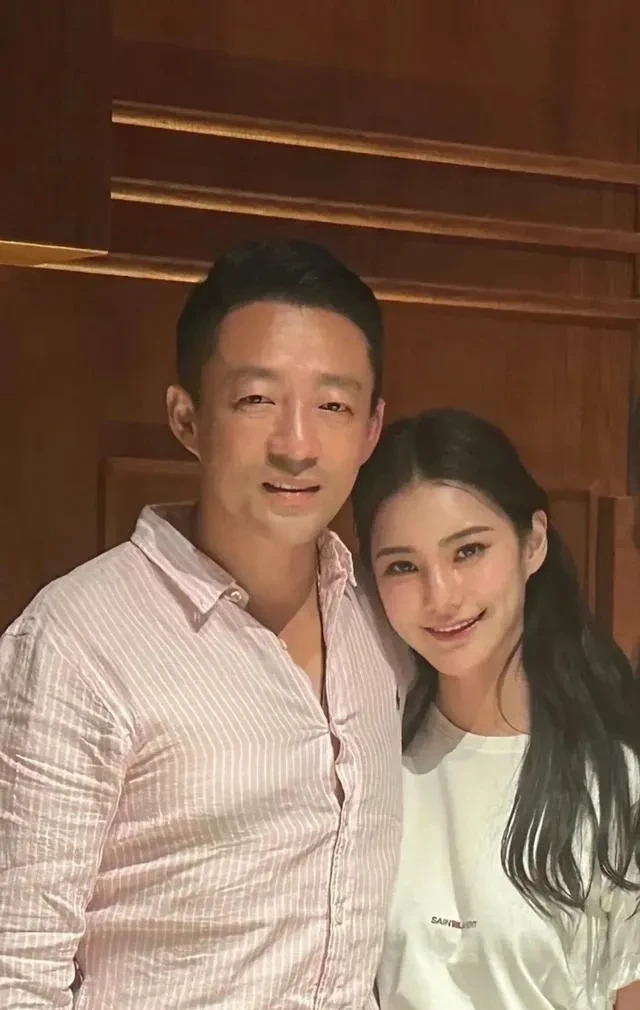汪小菲取消婚礼专注事业











天哪！你们敢信？汪小菲和马筱梅的婚