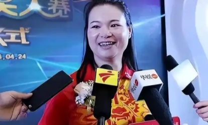 她是中国的奥运冠军，退伍后，却选择将所有的金牌卖掉进行公益捐款！谁知道，她之后炒