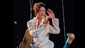 江苏卫视跨年的含金量！全开麦舞台才是真实力 ​​​