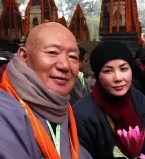 破案了！
总算搞明白王菲谢霆锋为什么只恋爱不结婚了，原来有这 3 个顾虑：第一，