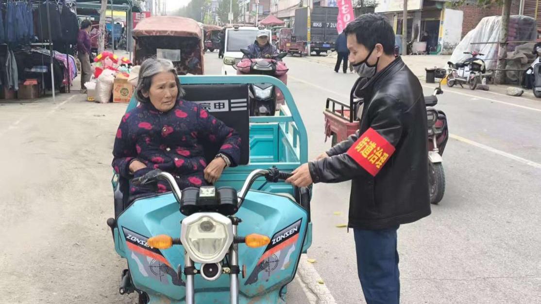 太和县阮桥镇：重拳整治占道经营 擦亮“颜值”底色