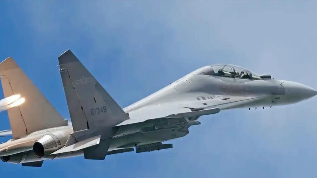歼-16D造价超过歼-20，这头“战电巨兽”究竟有多逆天？12亿天价的秘密终揭晓