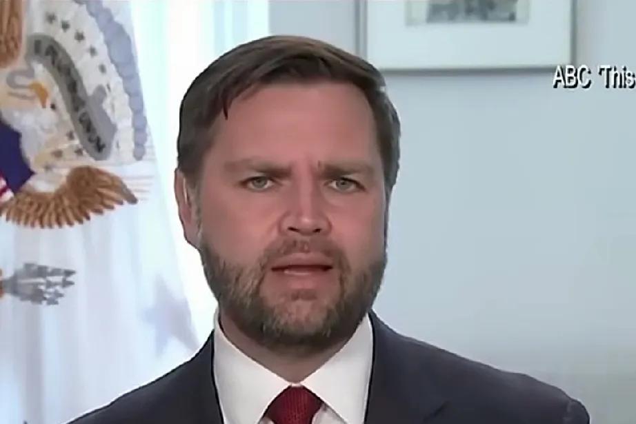 美国副总统万斯说，美国没有和伊朗开战，而是和核计划开战！
这话说的真没有毛病。就