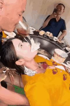 你几个一天吃饱了没得事干，想惊想怪。