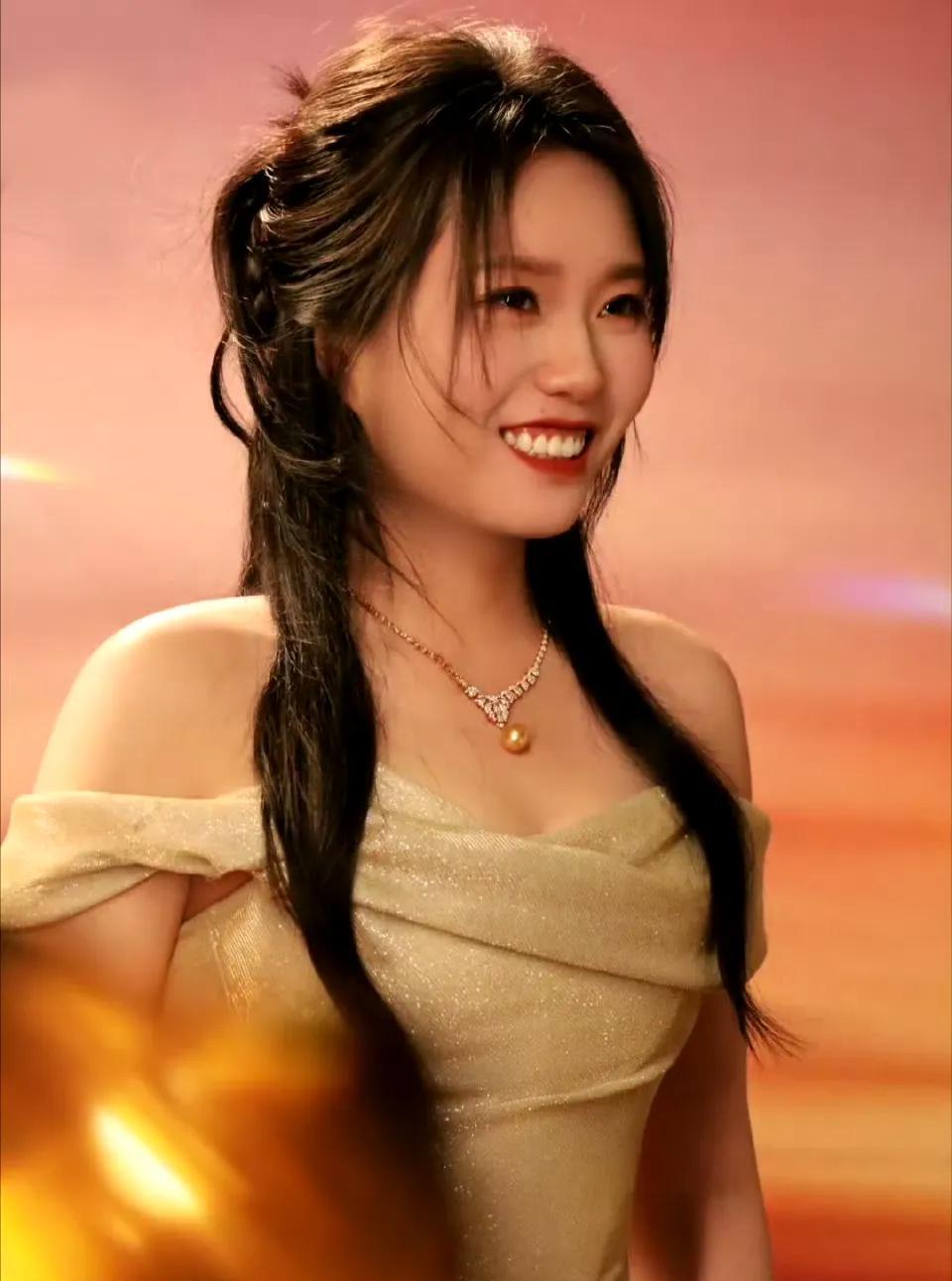 减肥后的李雪琴这是也美上天了呀
整个人气质逼人呀
咋还有点仙气飘飘的感觉
不查不