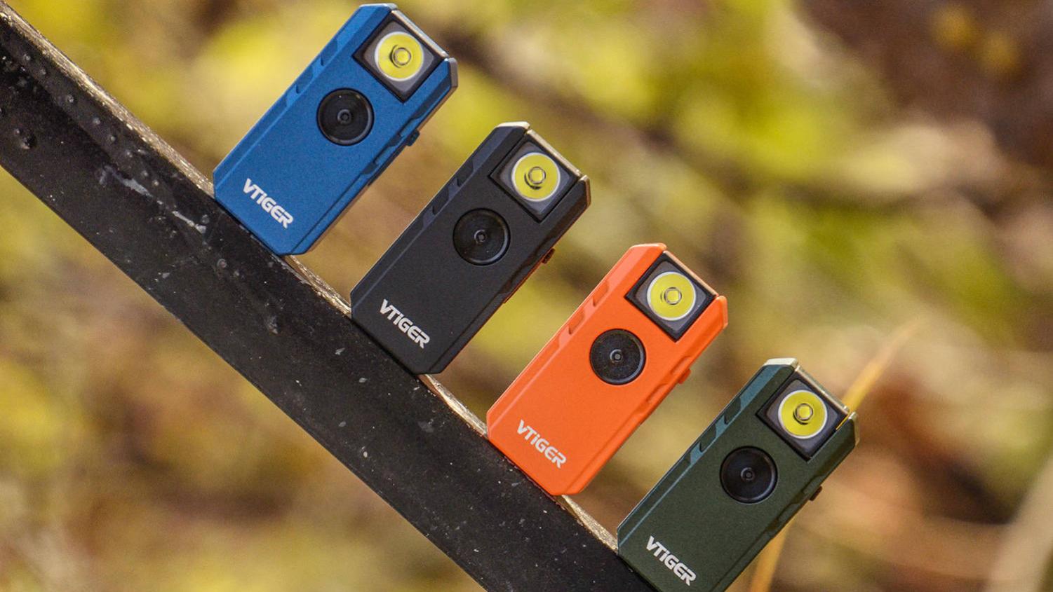 带夹子的随身光，EDC+露营补光双杀：蔚虎C1夹子灯