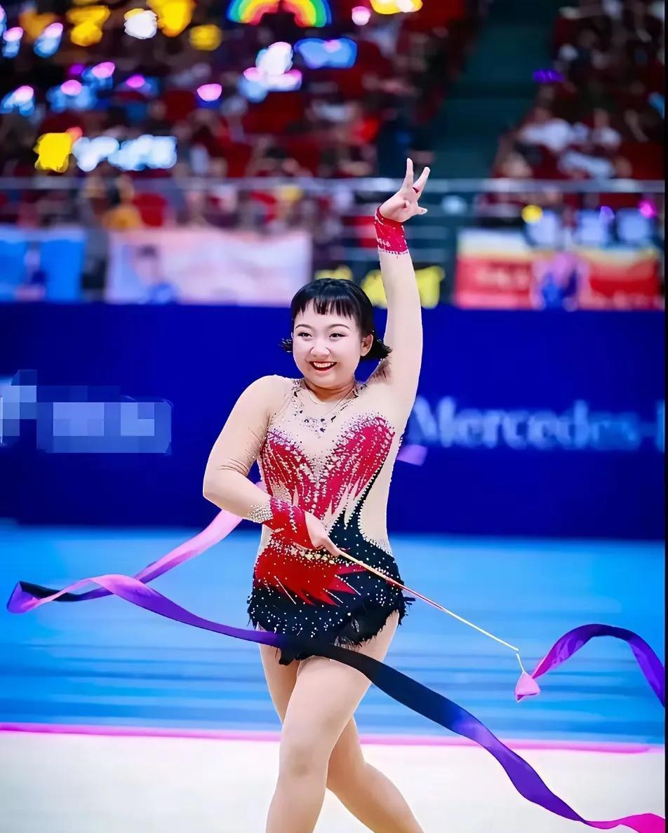 平民的萌娃娃
资本的普娃娃
阶级的丑娃娃