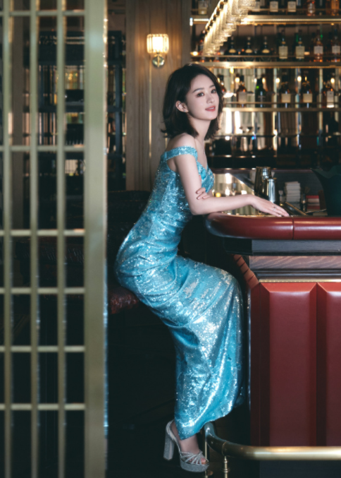 赵丽颖的这一套礼服，感觉如何 ？