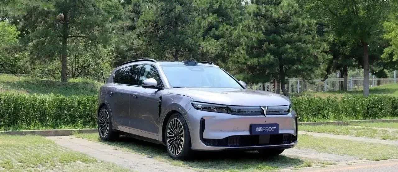 华为，真是把中国人研究透了！！

要豪华，150万——买尊界S800
要体
