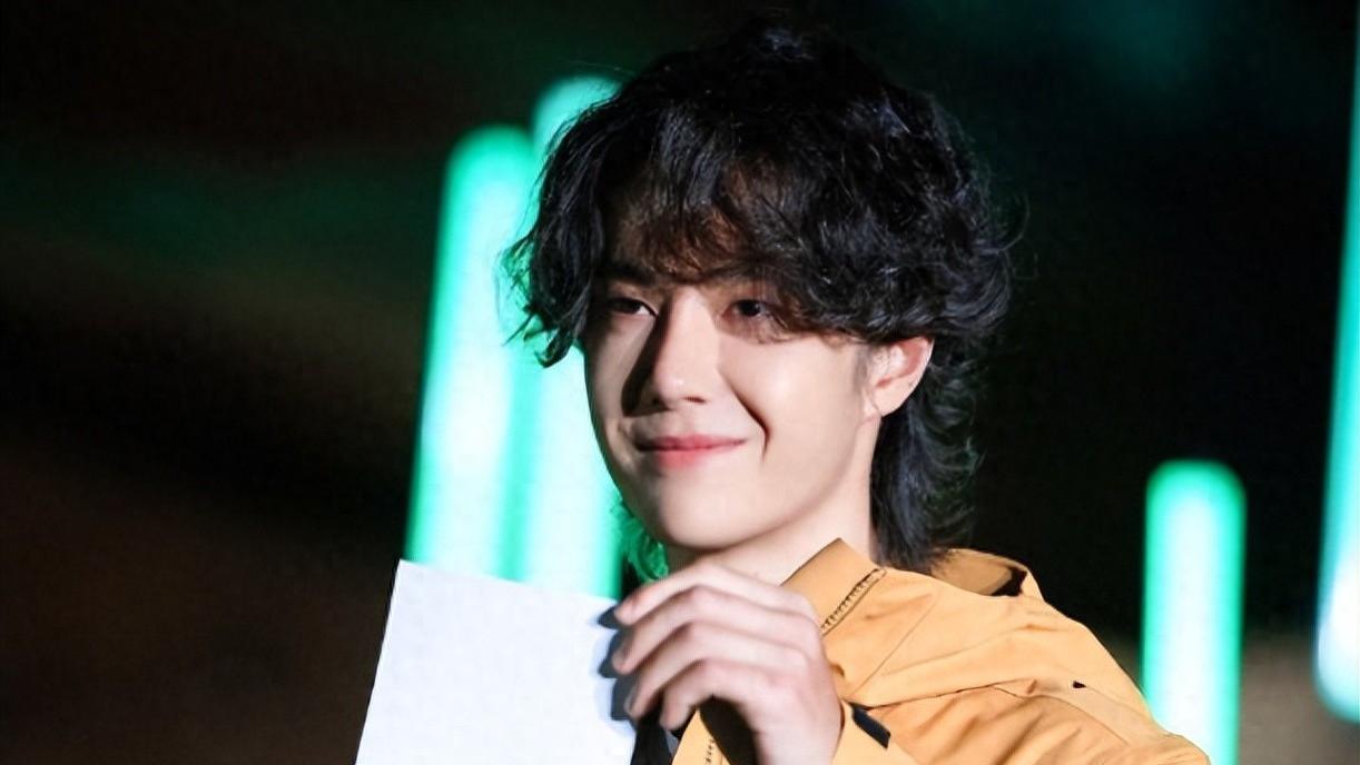 王一博粉丝脱粉？近两年没有进组，杜华意外透露王一博背后的无奈