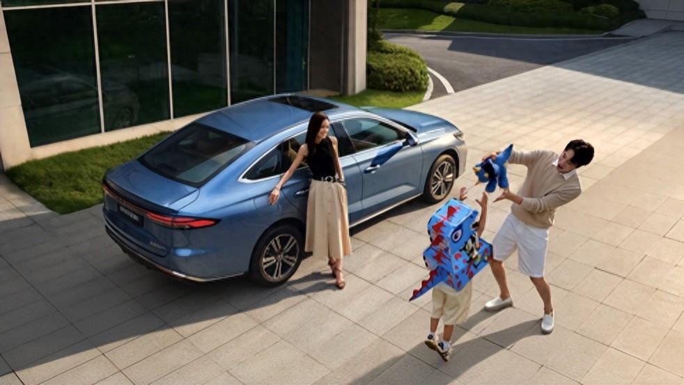 家庭出行全能之选，银河星耀 6成为家用车市场新标杆