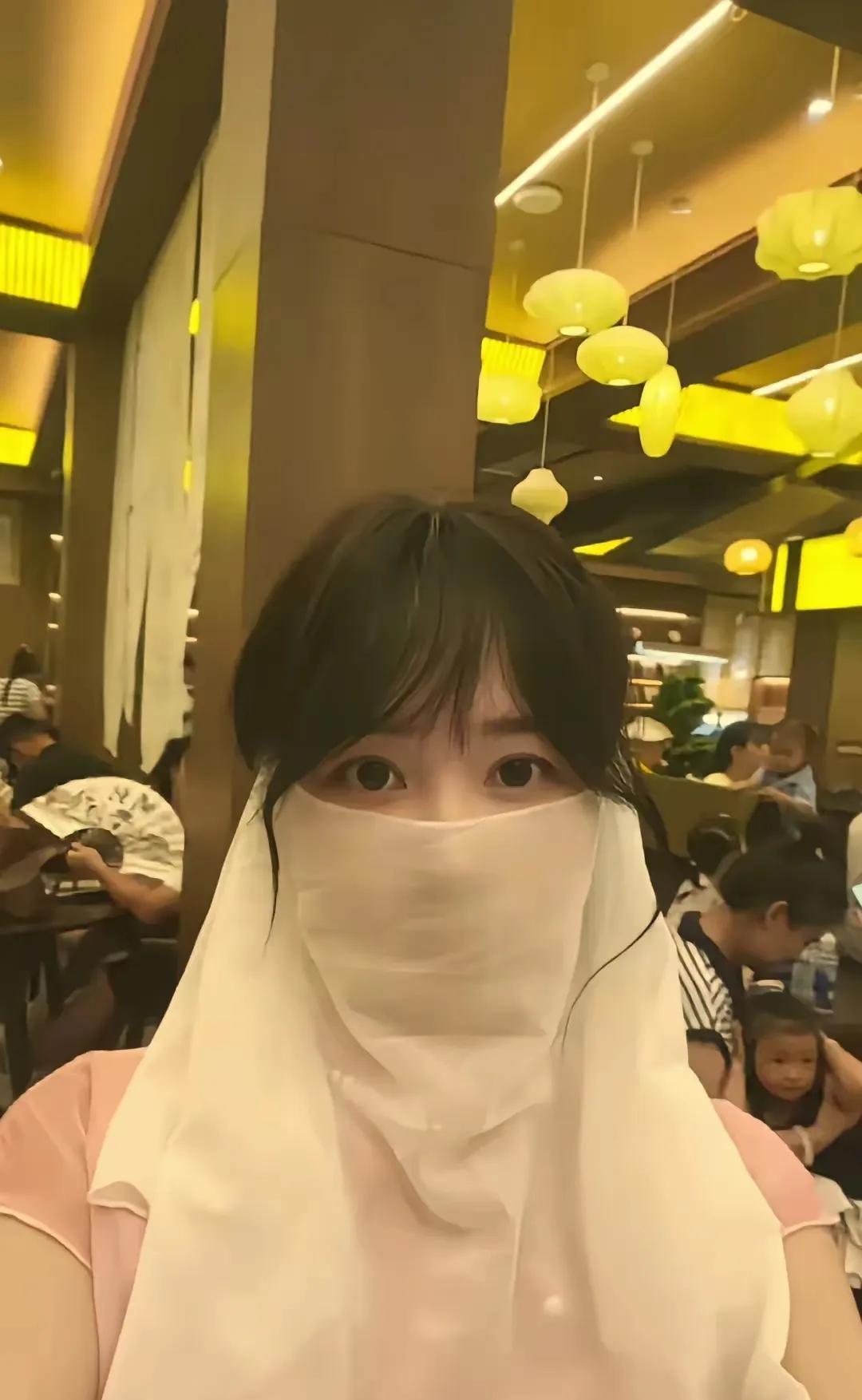 女孩相亲要1000万元彩礼。你看她值1000万元吗？最近河南开封一个相亲节目火了