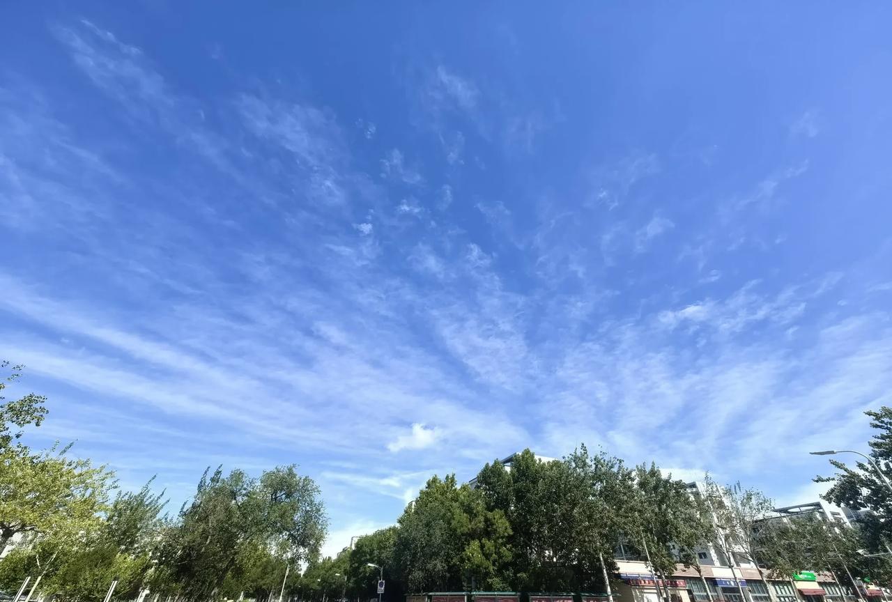 雨过天晴，天津这天空妥妥的大片既视感！
之前蓟州区遭遇大暴雨，泃河形成 70 年