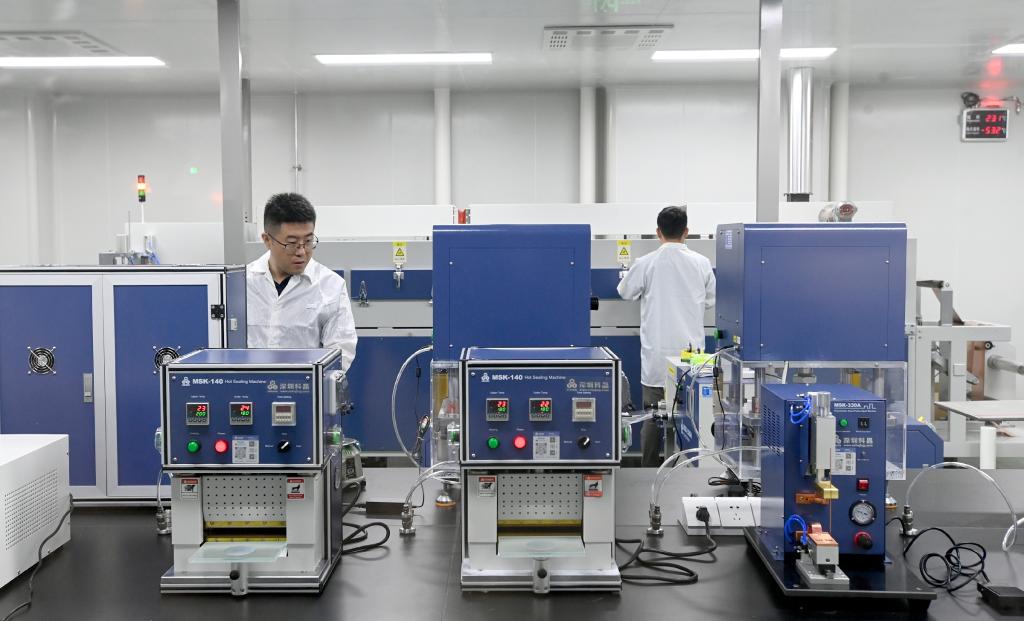 从“追着企业跑”到“企业求转化”——在重庆明月湖实验室看科技成果转化之变