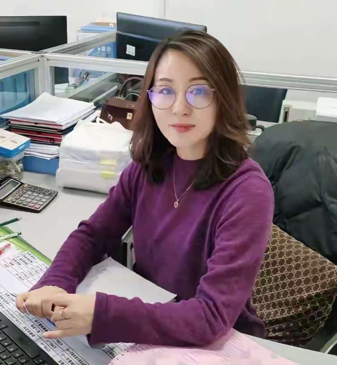 猜一下阿姨是做什么工作的？