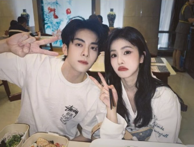 差一张曾舜晞没传”的编辑记录绝了！这波光明正大催图，把剧粉售后玩成内娱友情范本。