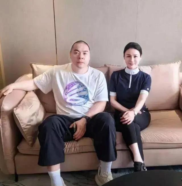 张志磊就算退役也有不少选择！  
第一，可以回国开个拳击馆，凭他的名气，来学拳的