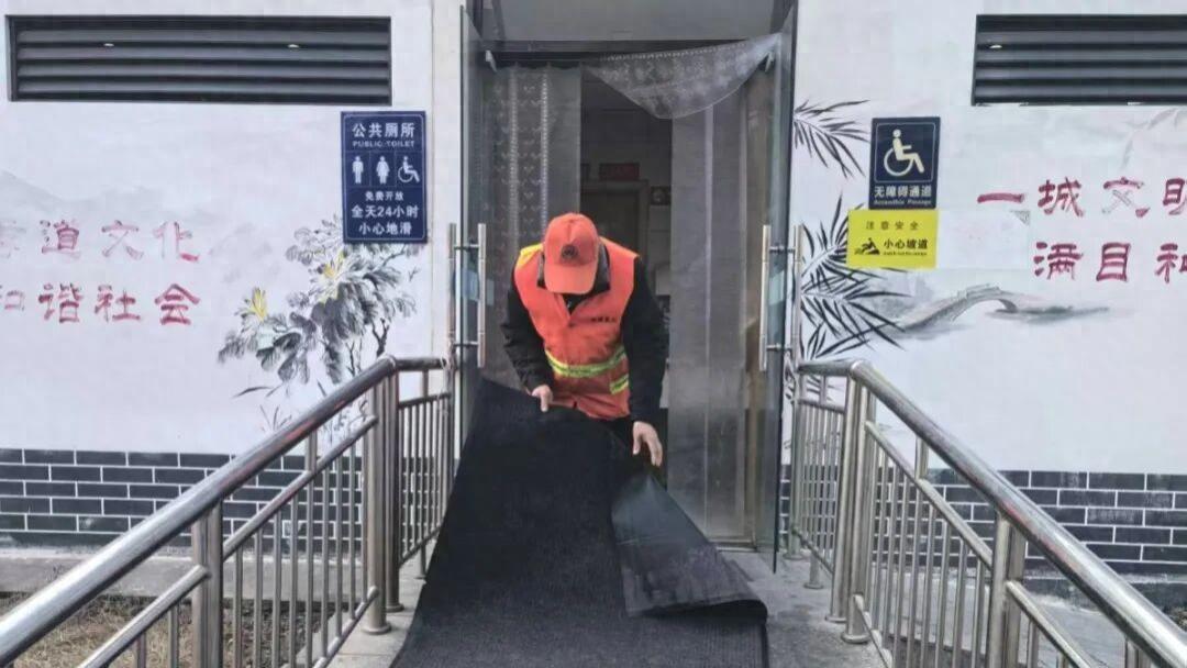 太和县城管局多措并举筑牢环卫保障防线