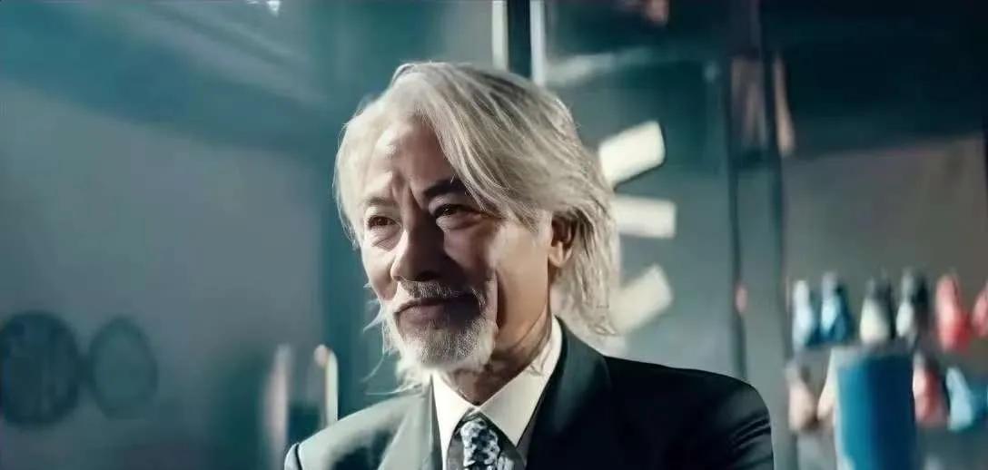 任达华，实在不行你就退圈吧！
主要是大家都看不下去了，
70岁还在新片《缉盗》里