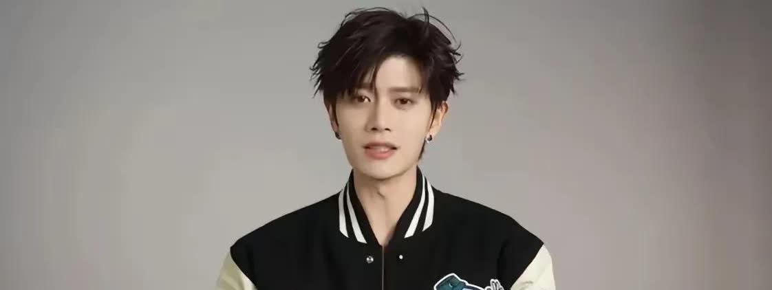 第一张图是祝任嘉伦的《36.启》火爆和他36岁生日快乐！

第二张图是任嘉伦