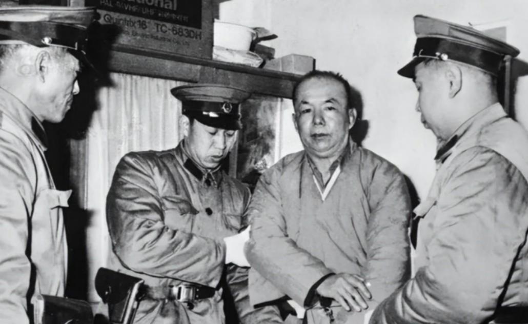 1983年，最后一位军统特务“北京站站长”被捕，他潜伏北京多年，被捕时正在家悠闲
