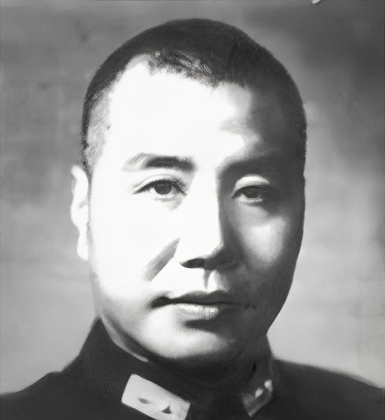 [浮云]1959年，65岁的李仙洲胃口惊人，一次能吃7个二两重馒头，五六个窝窝头