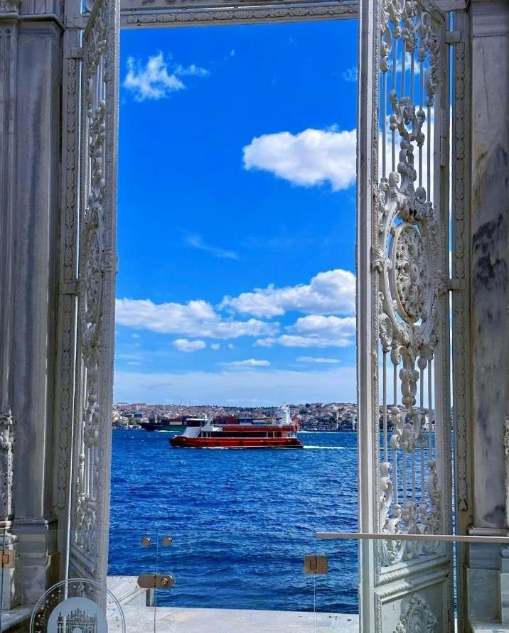 西甲：埃尔切-皇家马德里
看皇马只需要看两个人，巴佩＆居莱尔，巴佩这次国家队比赛