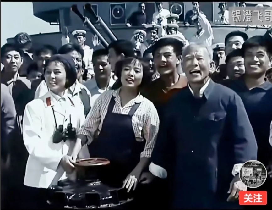 电影《第二个春天》里看到了张瑜，杨雅琴，康泰其他看着熟习，叫不上名字，你们都认识