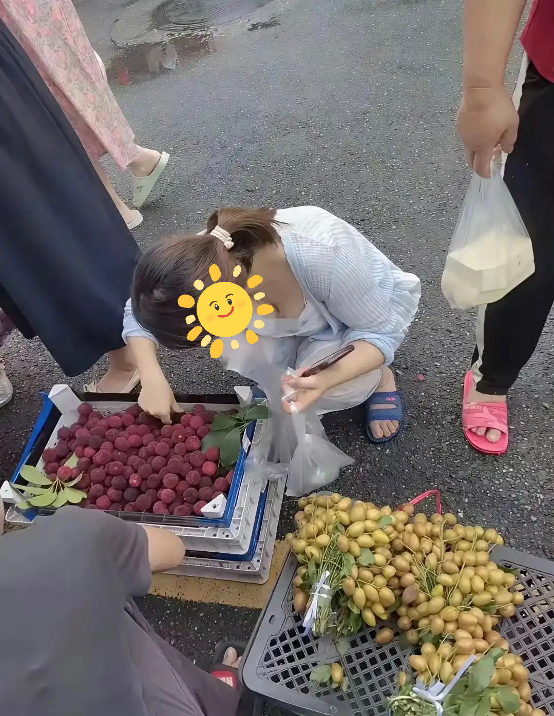 又到杨梅上市的时候了～