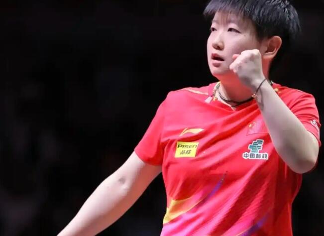 孙颖莎3-1完胜袁嘉楠，成功晋级瑞典大满贯女单16强!
瑞典大满贯女单比赛中，中