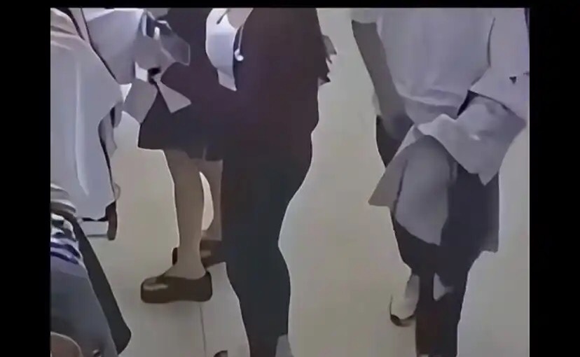 女生直接懵圈了