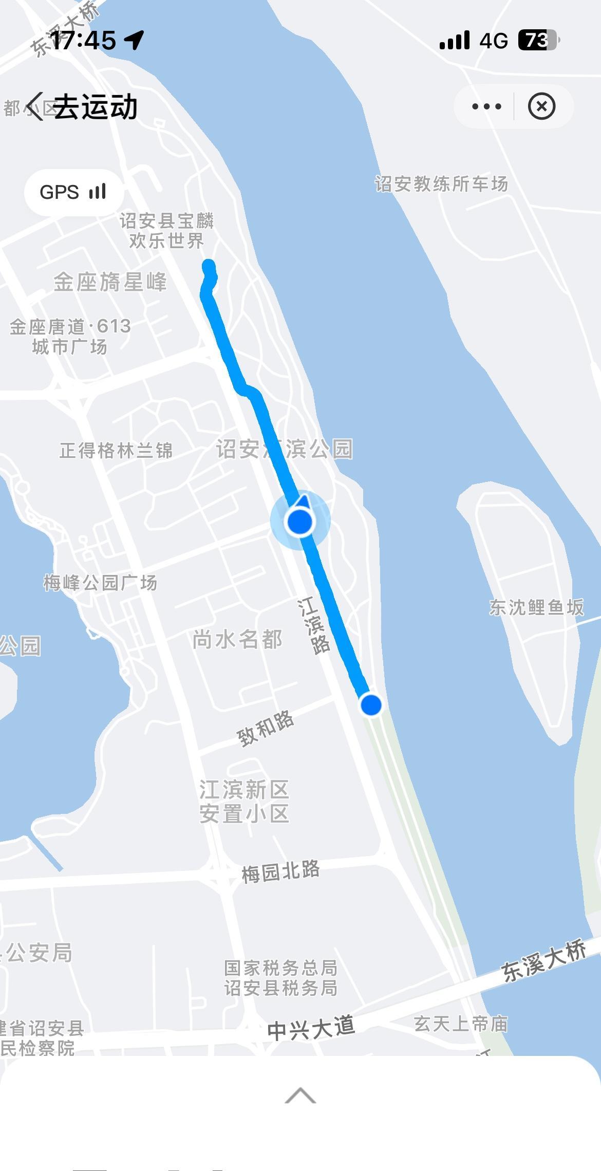 六月的阳光炽热而明亮，像极你沸腾的生活！