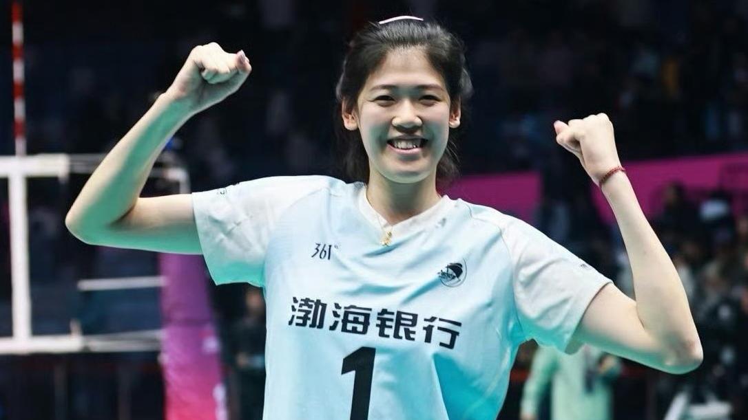 排面！李盈莹成天津女排代表，出席重要活动，留洋仍悬而未定