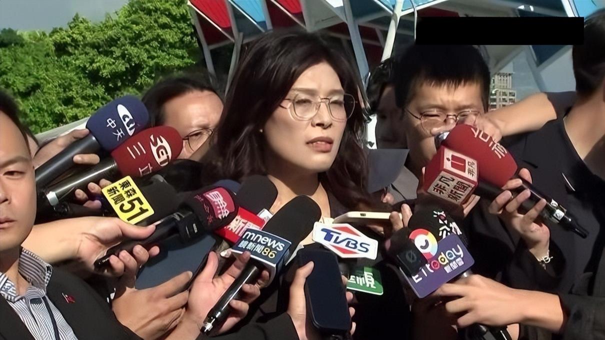 郑丽文祭拜吴石，其想法绝不单纯，悲情叙事为的是维持现状