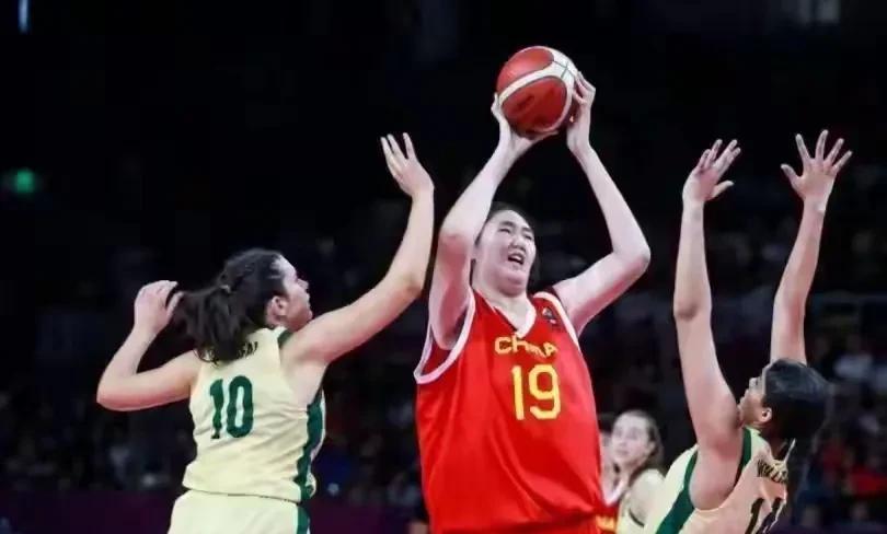 6月18日晚上，中国女篮与日本女篮在西安举行一场热身赛，以101:92取胜。日本