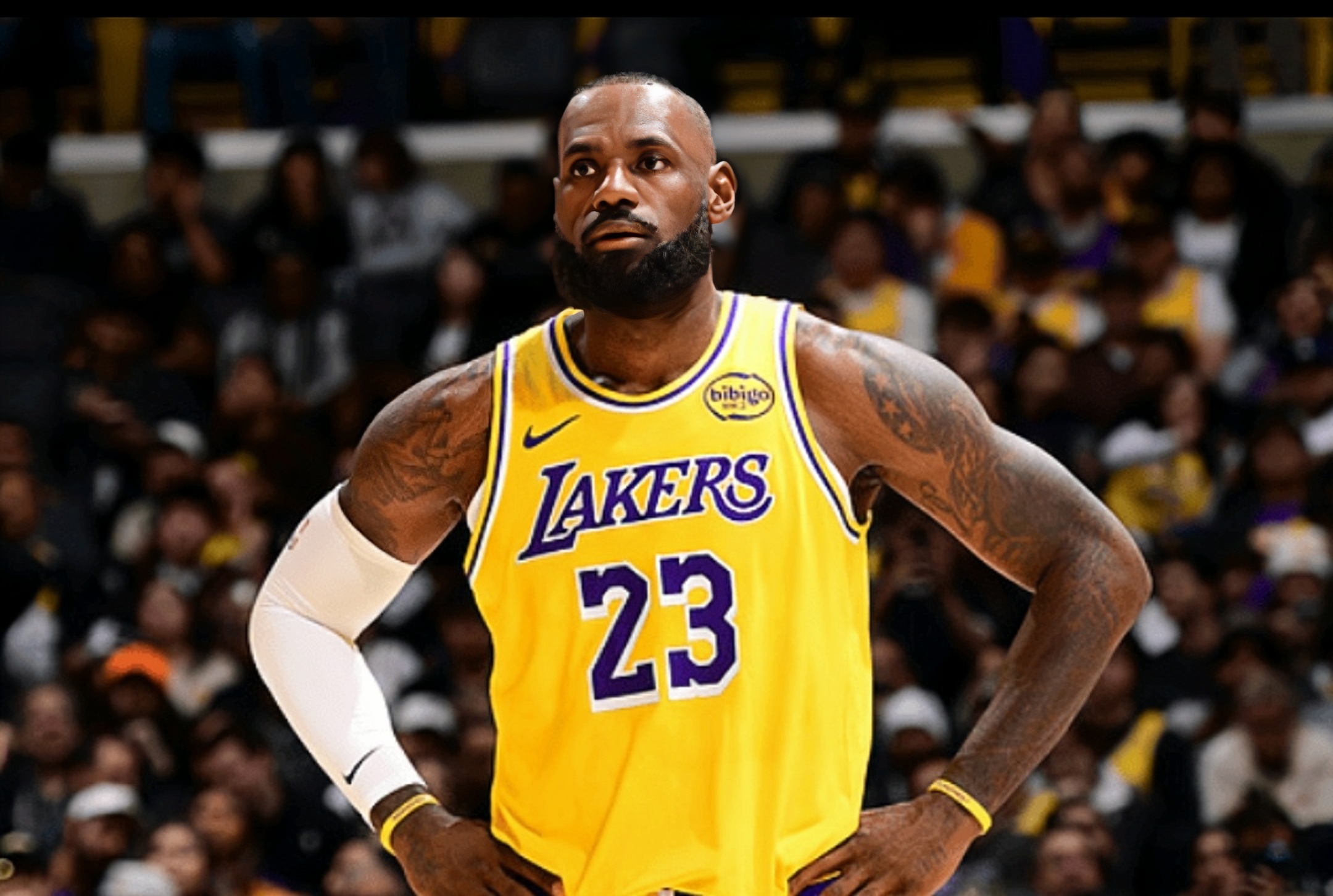 詹姆斯砍下30分，湖人仅领先3个罚球战胜鹈鹕。NBA常规赛，湖人客场挑战鹈鹕，这