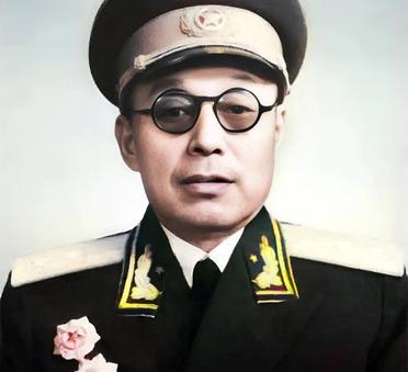在开国将军中，有两位将军曾在少林寺学过武功。一位正是妇孺皆知的开国上将许世友。他