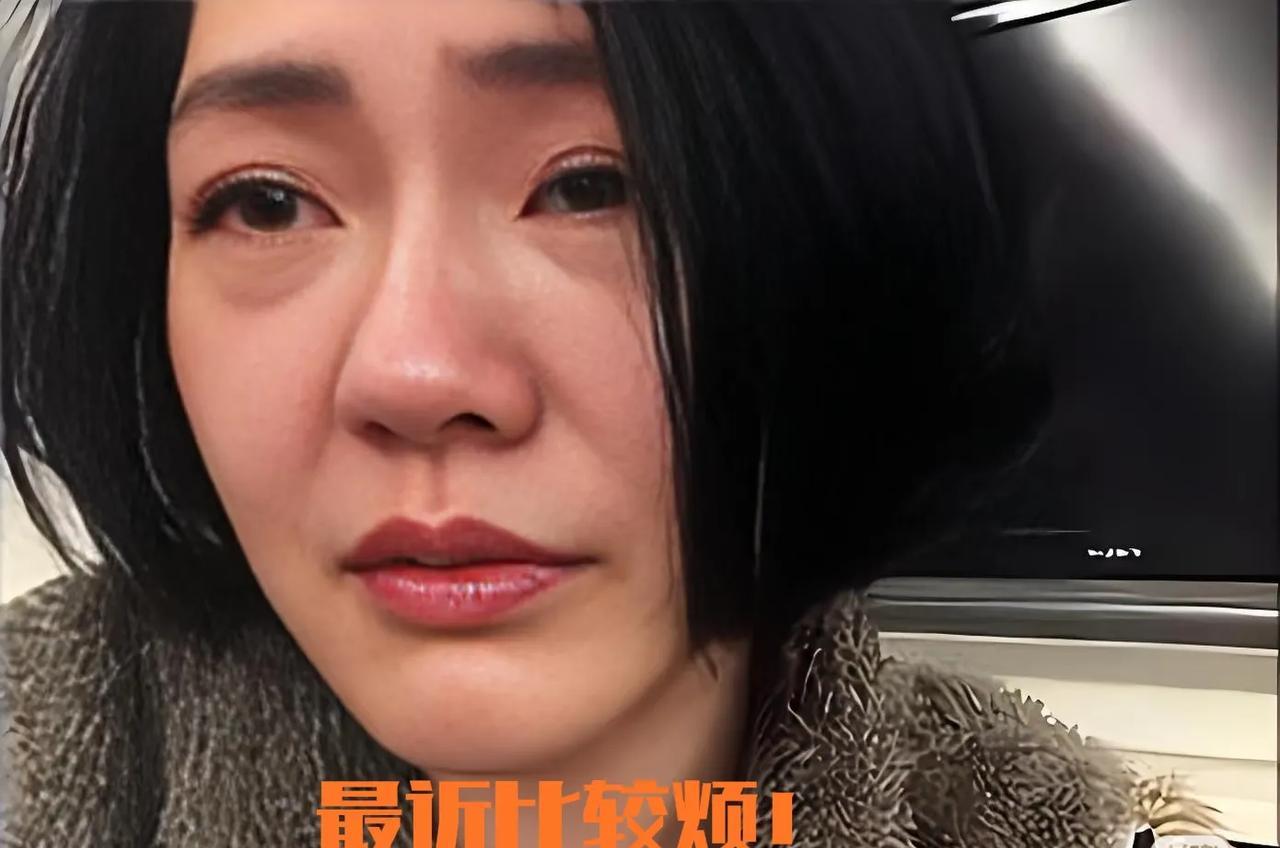 小S最近估计怕是睡不着觉了吧！
她发现自己请假半年，才几个月，结果代班主持的收视