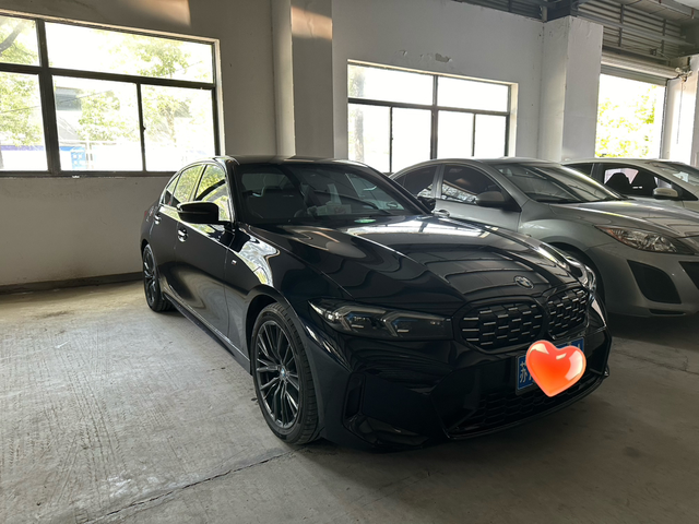 不后悔的选择—浅谈宝马330i
2024年6月提车到现在已经过去大半年了，小马已