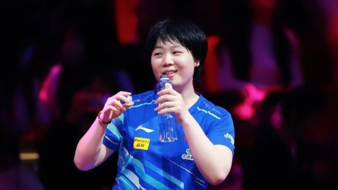 发球如箭、近台如刀，陈梦击败蒯曼，让二追四