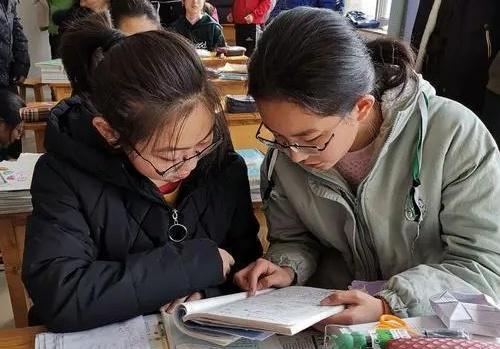 九月份上高一的孩子，必须要知道的四件事！
1、不管中考成绩怎么样，到高中第一次考
