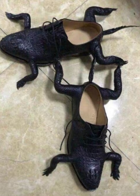 这一看就是真皮的，肯定不掺假