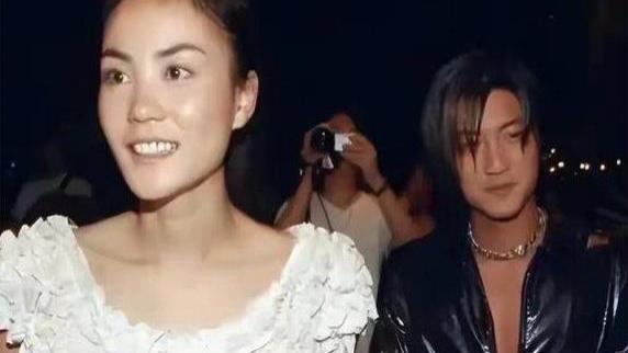 谢霆锋健身被偶遇，戴口罩鸭舌帽穿着低调，身材比之前壮硕许多