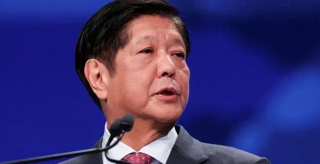 老杜回国受审人气反涨





小马科斯机关算尽，反误了卿卿性命！他原本计划让老